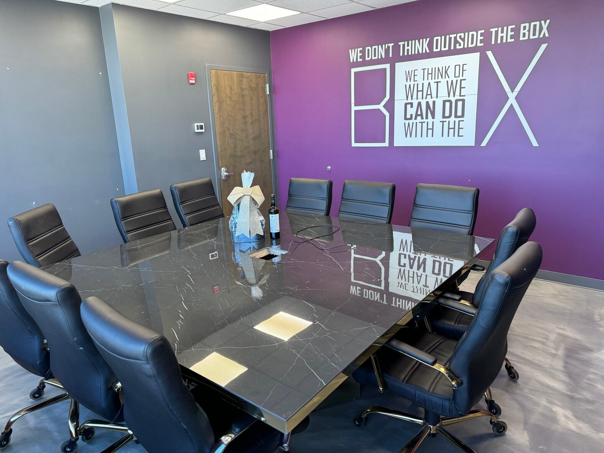 23-25 31st St, Astoria, NY à louer Photo principale– Image 1 sur 17