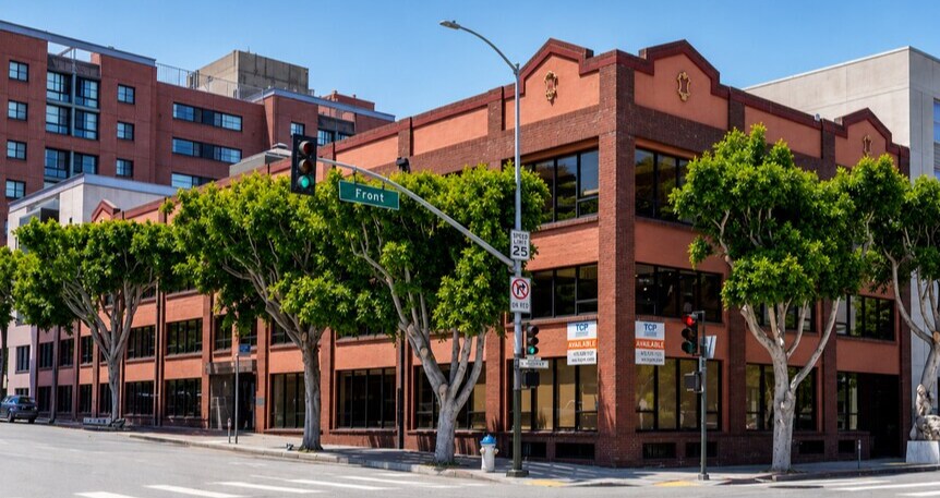 100-120 Broadway, San Francisco, CA à louer - Photo de l’immeuble – Image 1 sur 8
