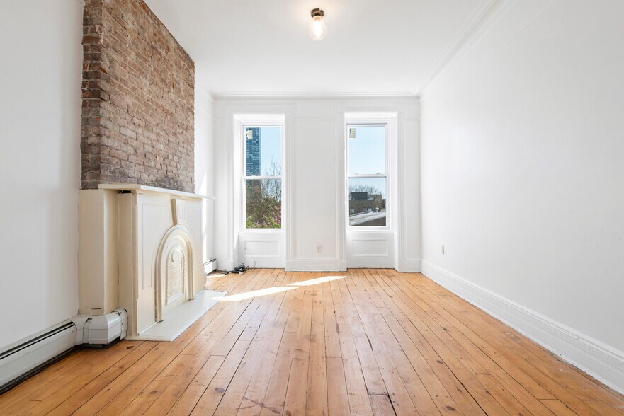 38 Wayne St, Jersey City, NJ à vendre - Photo intérieure – Image 3 sur 7