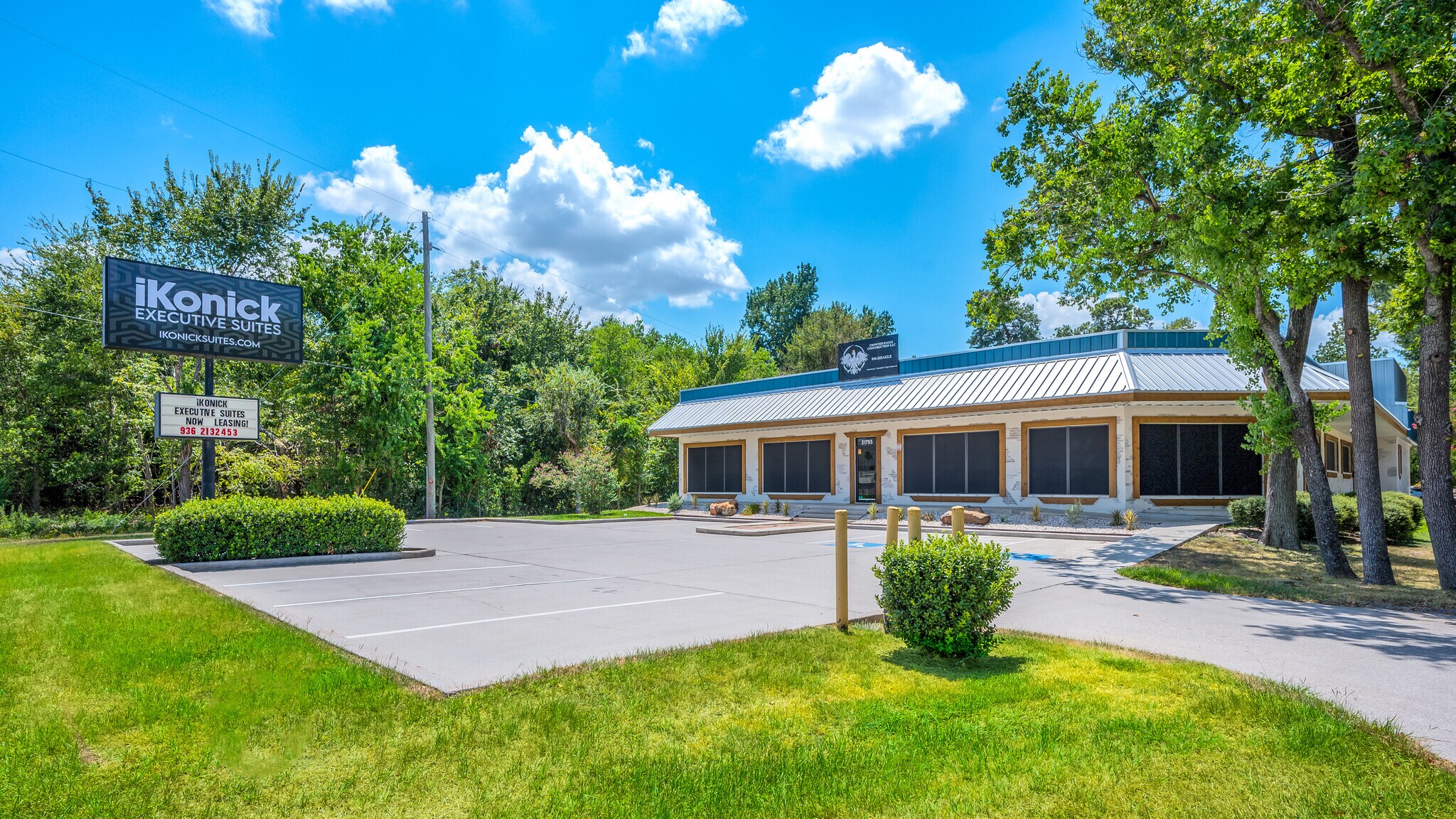 21755 N I-45 Fwy, Spring, TX à louer Photo principale– Image 1 sur 33