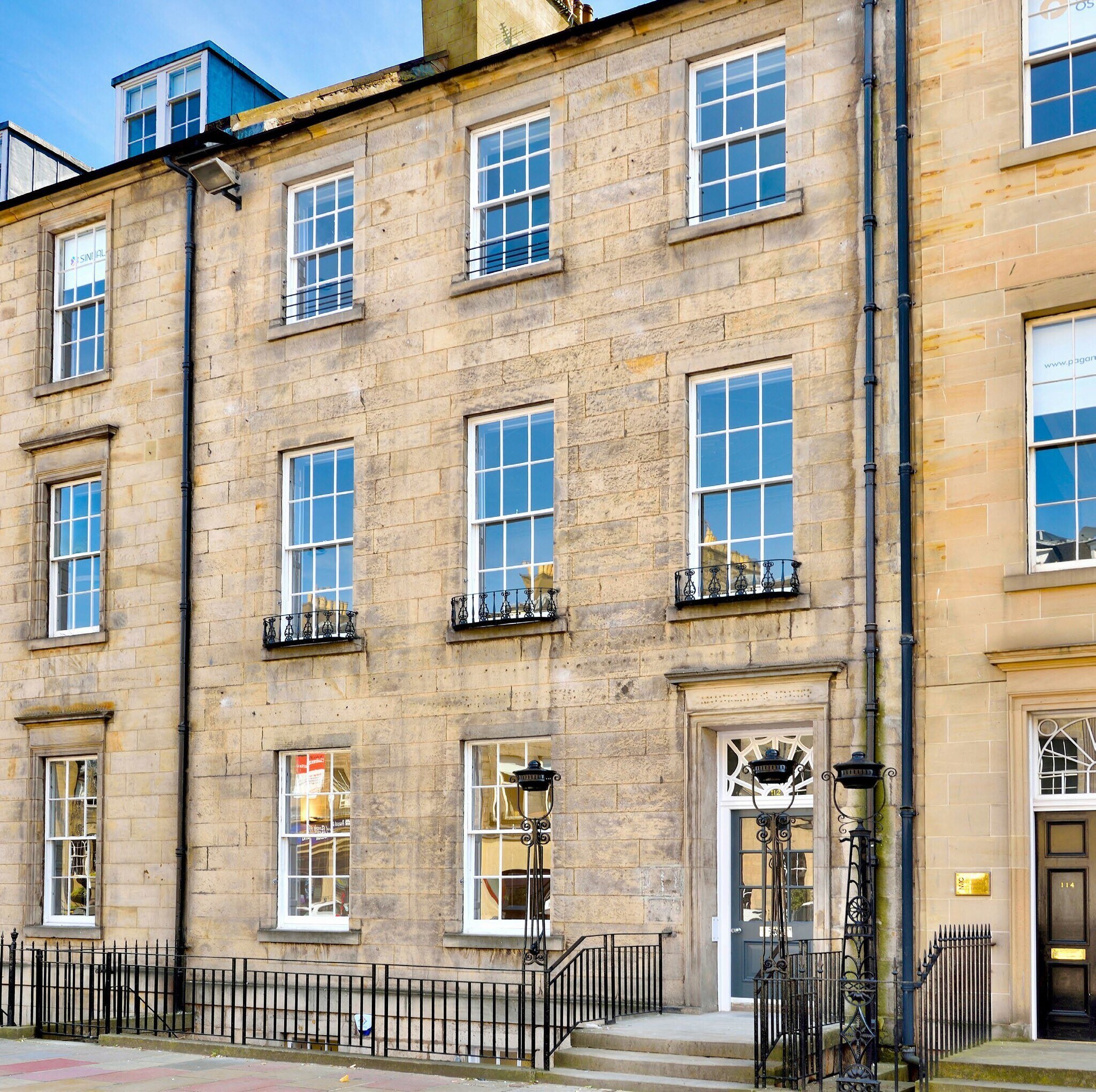 112 George St, Edinburgh à louer Photo de l’immeuble– Image 1 sur 10
