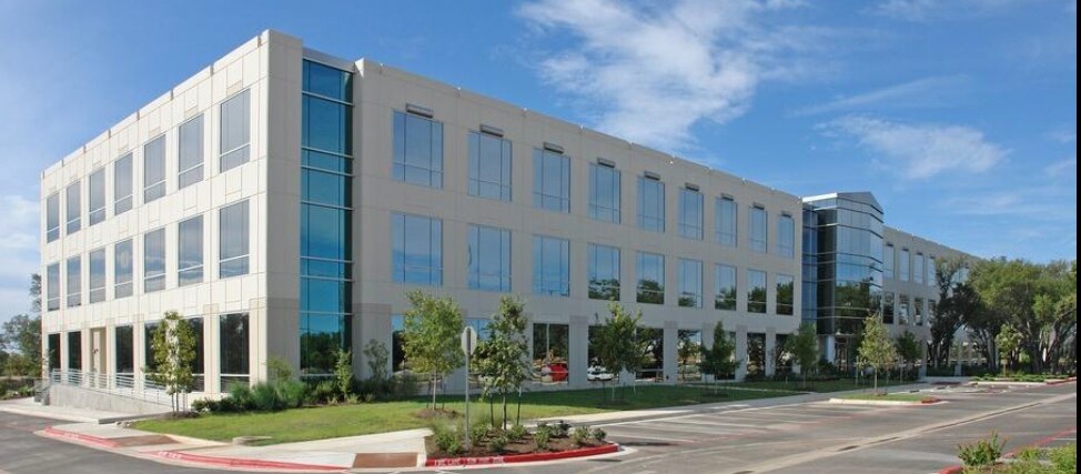 11001 Lakeline Blvd, Austin, TX à louer - Photo de l’immeuble – Image 2 sur 15
