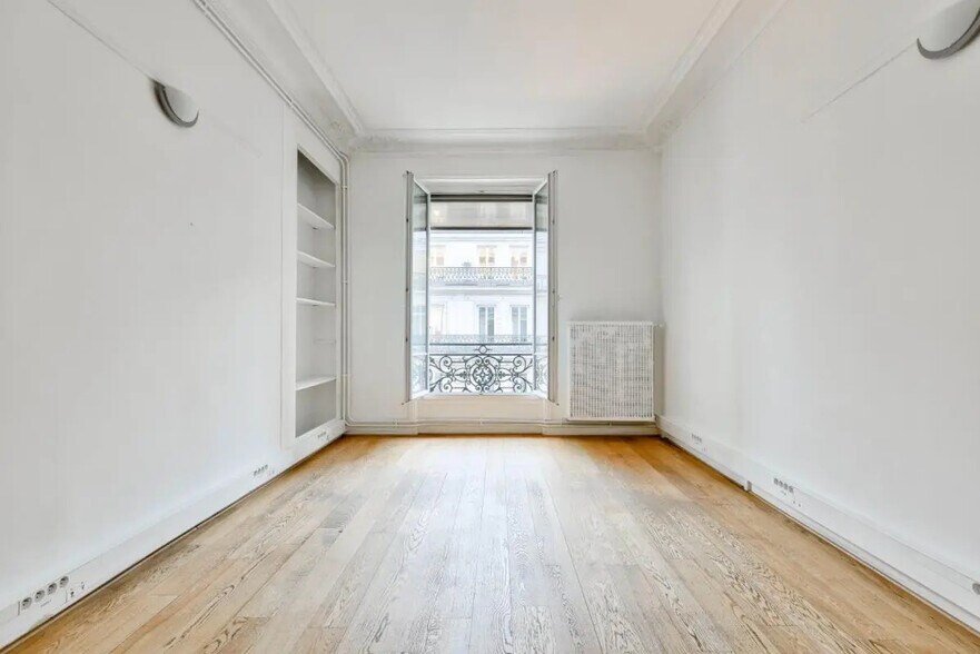 Bureau dans Paris à louer - Photo de l’immeuble – Image 3 sur 8