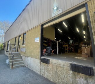 Plus de détails pour 70 Hawes Way, Stoughton, MA - Local d'activités à louer
