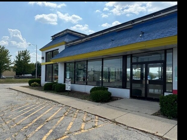 2625 Rock Creek Blvd, Joliet, IL à vendre - Photo de l’immeuble – Image 2 sur 22