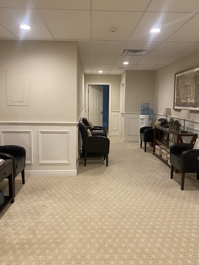 256 Columbia Tpke, Florham Park, NJ 07932 - Lot 103 - - Photo intérieure - Image 1 of 6