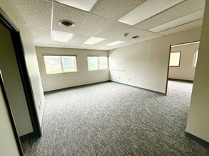 2746 W College Ave, State College, PA à louer Photo intérieure– Image 1 sur 2