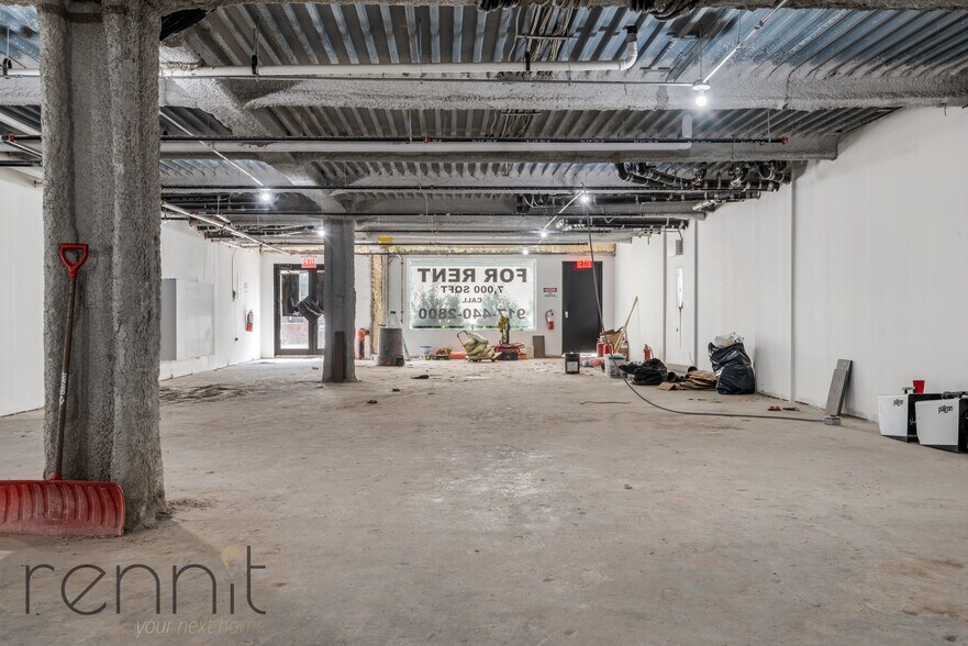 3415 Farragut Rd, Brooklyn, NY à louer - Photo intérieure – Image 2 sur 19