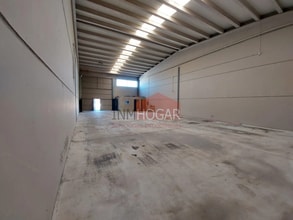 Industriel/Logistique dans Ávila, Ávila à louer Photo intérieure– Image 2 sur 8