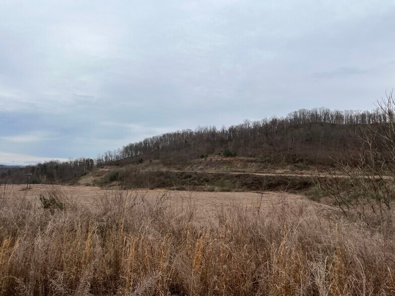 124 Surface Dr, Charleston, WV à vendre - Aérien – Image 2 sur 4