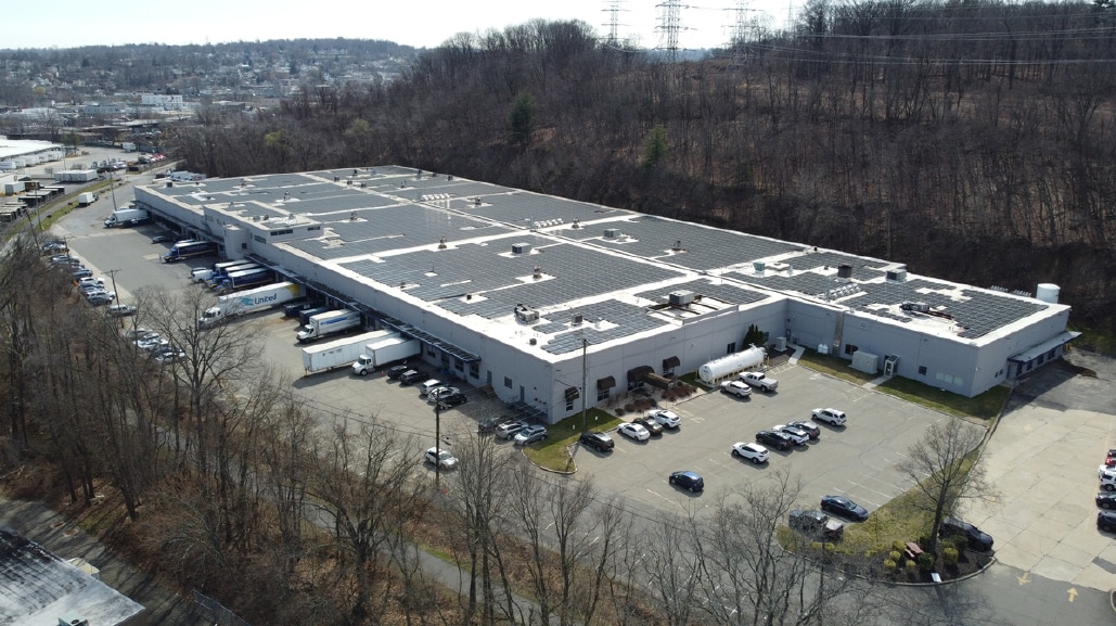 4 Warehouse Ln, Elmsford, NY à louer Photo principale– Image 1 sur 4