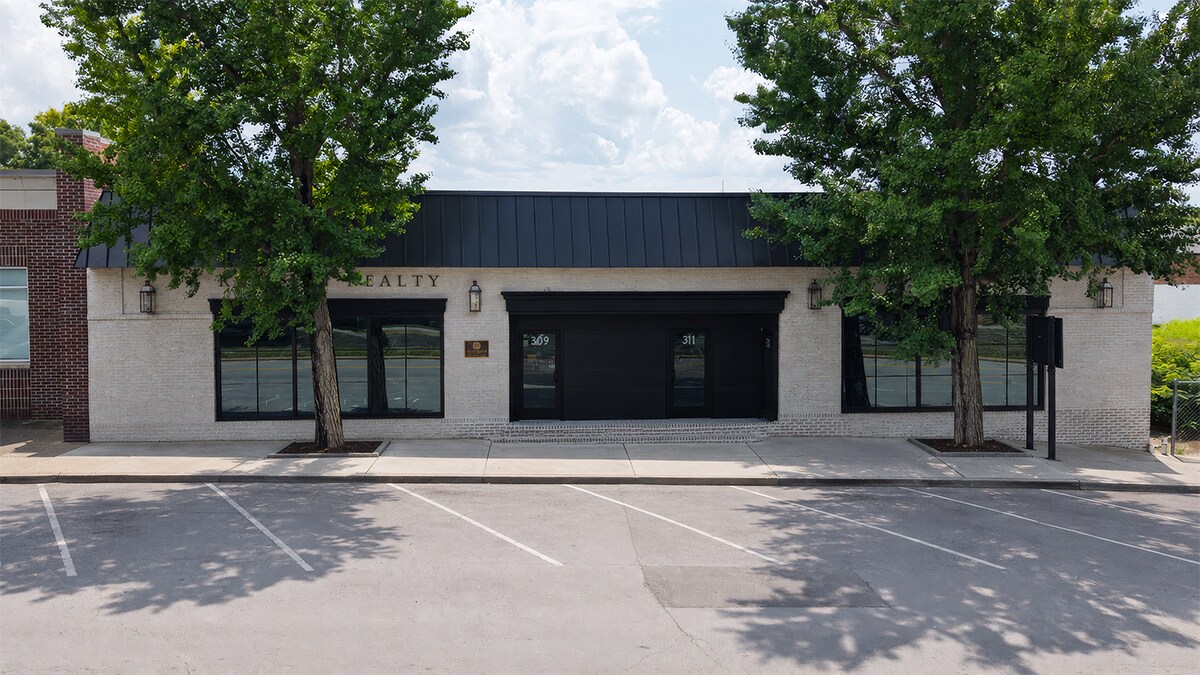 311 Main St, Murfreesboro, TN à louer Photo de l’immeuble– Image 1 sur 11