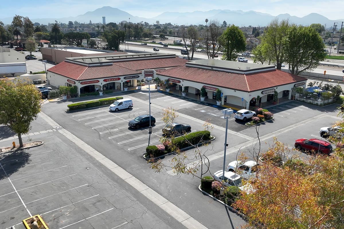 330-390 N Lantana St, Camarillo, CA à louer Photo intérieure– Image 1 sur 5