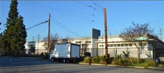 Plus de détails pour 2001-2015 Saybrook Ave, Commerce, CA - Industriel/Logistique à louer