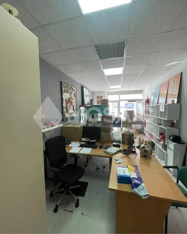 Plus de détails pour Bureau à louer