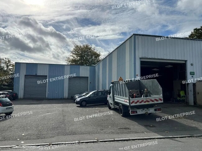 Plus de détails pour Industriel/Logistique à louer
