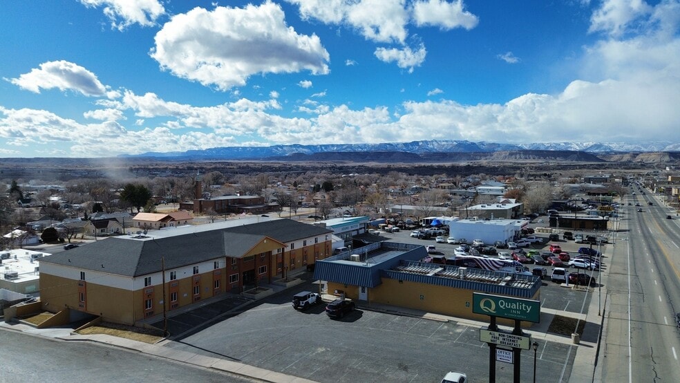 590 E Main St, Price, UT à vendre - Photo principale – Image 1 sur 19