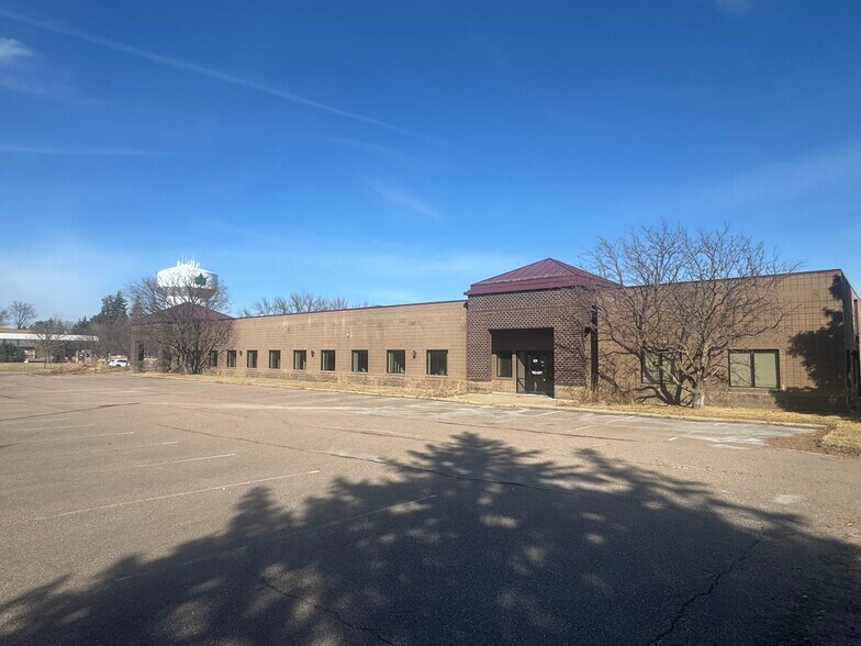 343 E 82nd St, Chaska, MN à vendre - Photo de l’immeuble – Image 2 sur 8