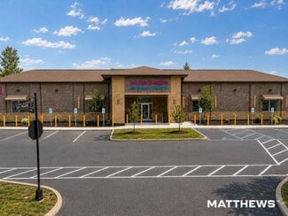 Plus de détails pour 10750 Clay Prairie Parkway, Fishers, IN - Local commercial à vendre