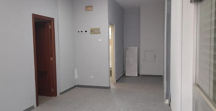 Local commercial dans Madrid, Madrid à louer Photo intérieure– Image 2 sur 2