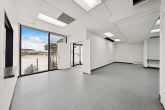 1213 N Interstate 35, Austin, TX à louer Photo intérieure– Image 2 sur 4