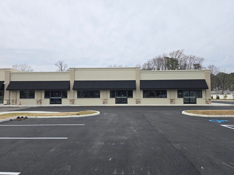 711 N DuPont Blvd, Milford, DE à louer - Photo de l’immeuble – Image 3 sur 9