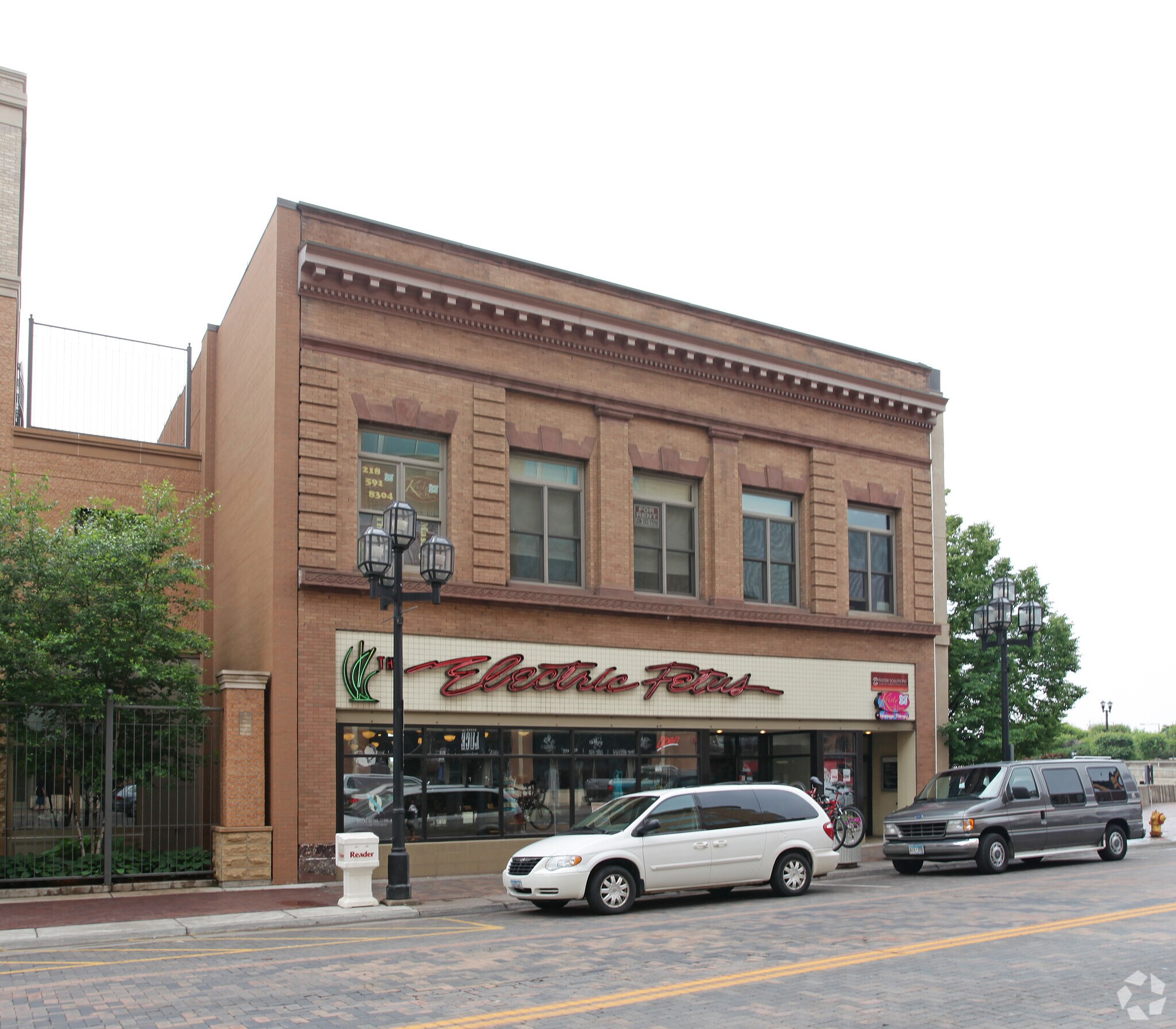 12 E Superior St, Duluth, MN à louer Photo de l’immeuble– Image 1 sur 28