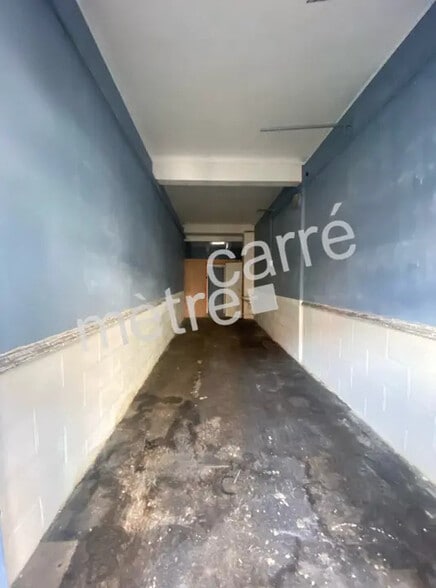 Local commercial dans Nantes à louer - Photo de l’immeuble – Image 2 sur 3