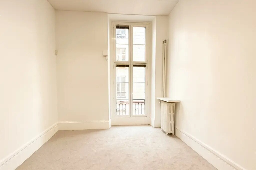 Bureau dans Paris à louer Photo de l’immeuble– Image 1 sur 7