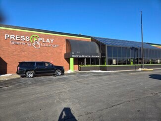 Plus de détails pour 1000-1044 E Main St, Brownsburg, IN - Bureau/Local commercial, Local commercial à louer