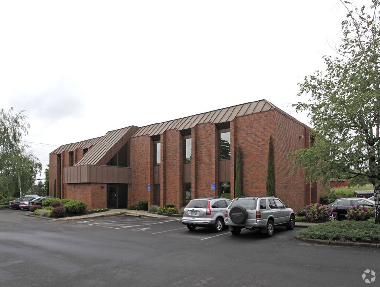 7125 SW Hampton St, Tigard, OR à louer - Photo principale – Image 1 sur 7