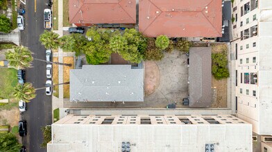 13647 Leadwell St, Van Nuys, CA - Vue aérienne  vue de carte