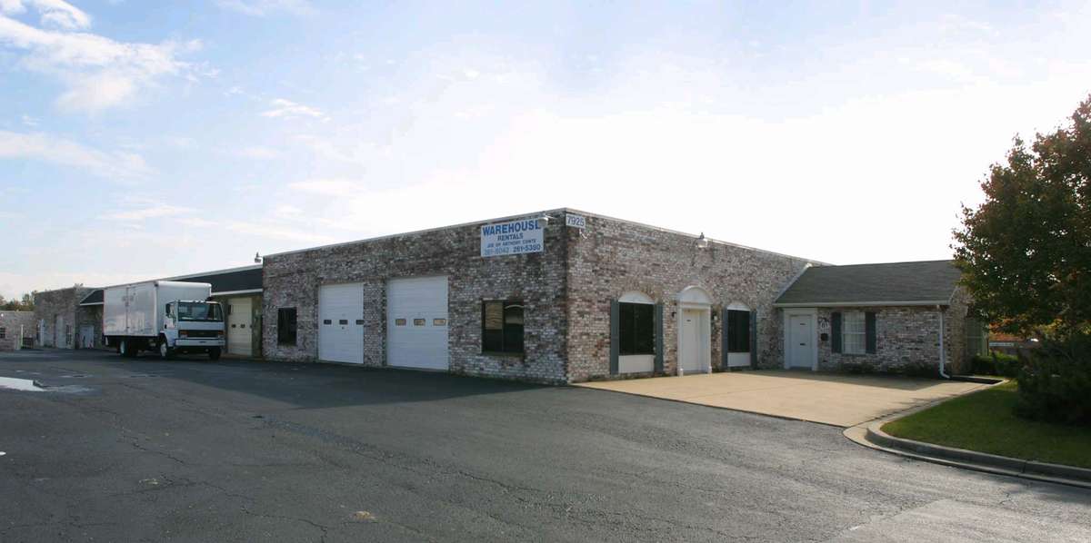 7820 Penn Western Ct, Forestville, MD à louer Photo de l’immeuble– Image 1 sur 23