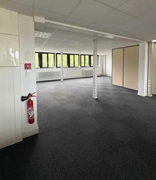 Bureau dans Chantilly à louer - Photo intérieure – Image 1 sur 4