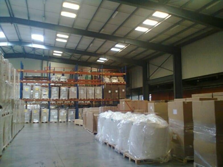 Industriel/Logistique dans Vallet à vendre - Photo de l’immeuble – Image 2 sur 5