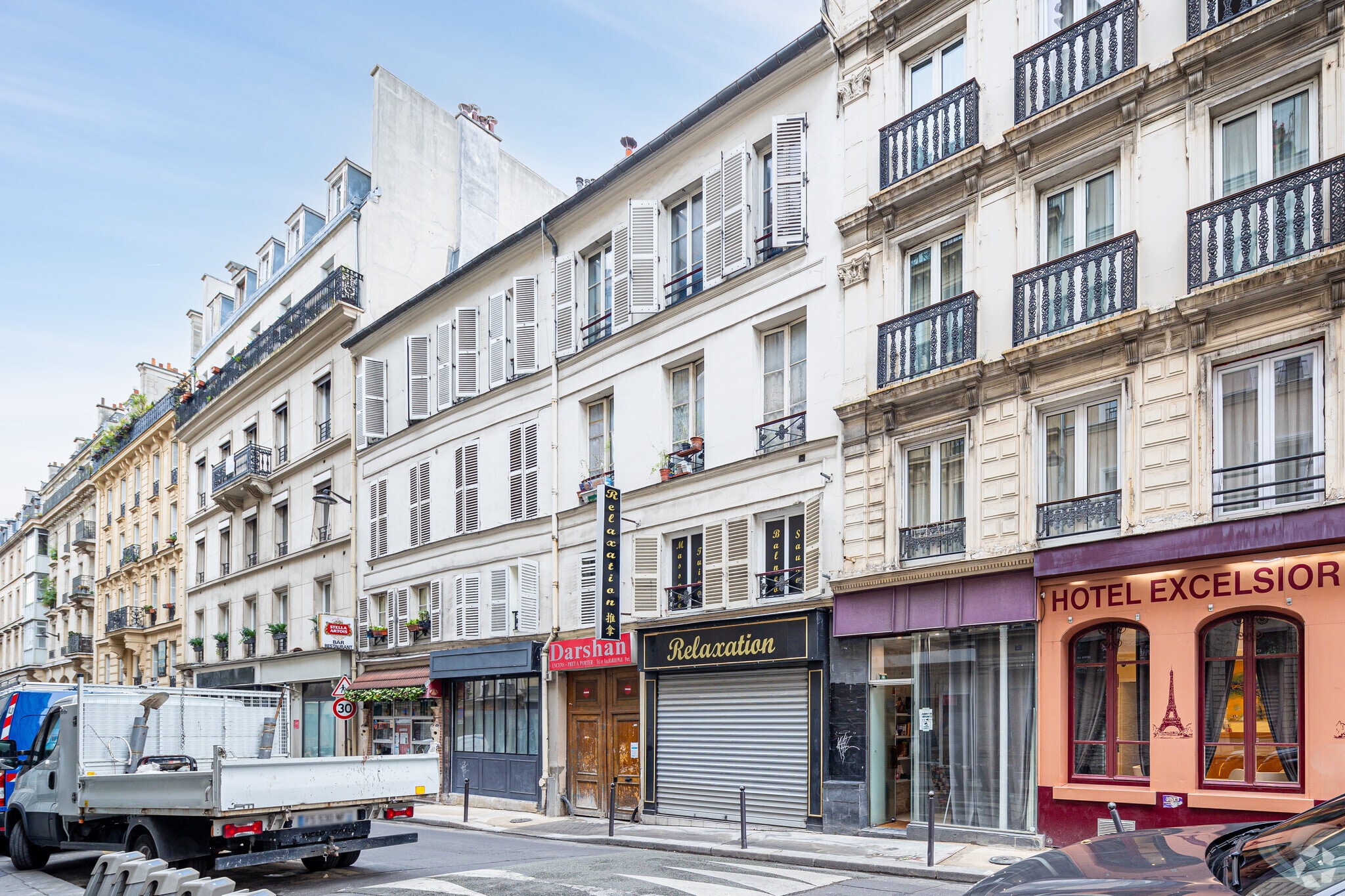 Rue De Lancry, Paris à louer Photo principale– Image 1 sur 5