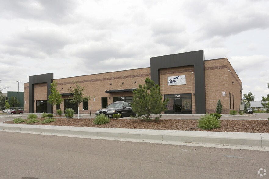779-785 Seedling Ct, Colorado Springs, CO à louer - Photo de l’immeuble – Image 3 sur 12