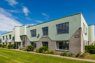 Plus de détails pour 310 Boul Industriel, St-Eustache, QC - Industriel/Logistique à louer