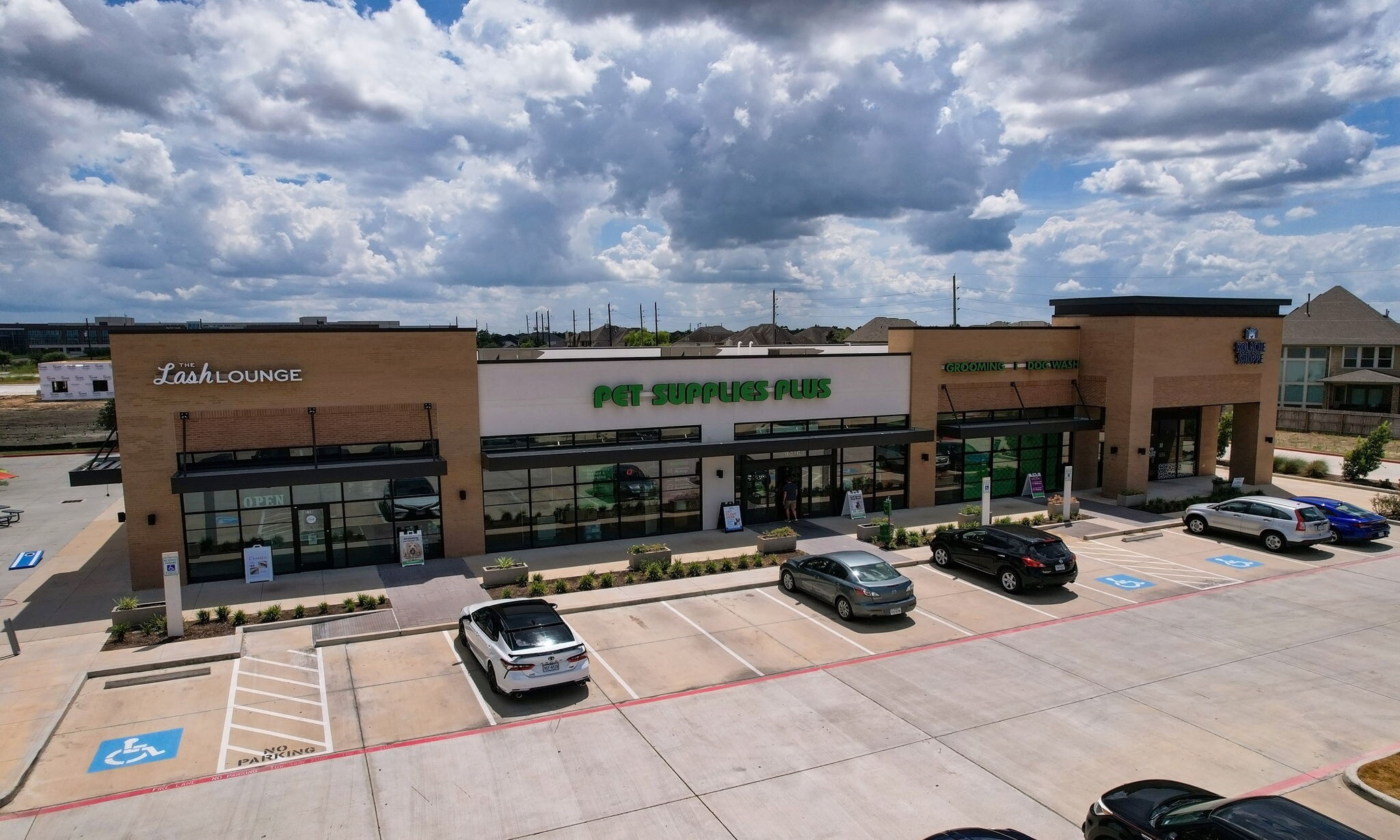 11940 Broadway St, Pearland, TX à louer Photo de l’immeuble– Image 1 sur 12