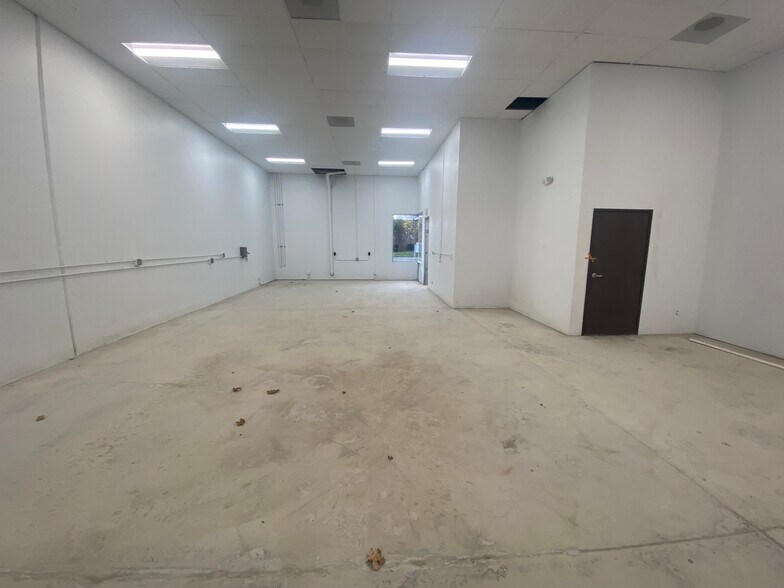 41755 Rider Way, Temecula, CA à louer - Photo de l’immeuble – Image 3 sur 4