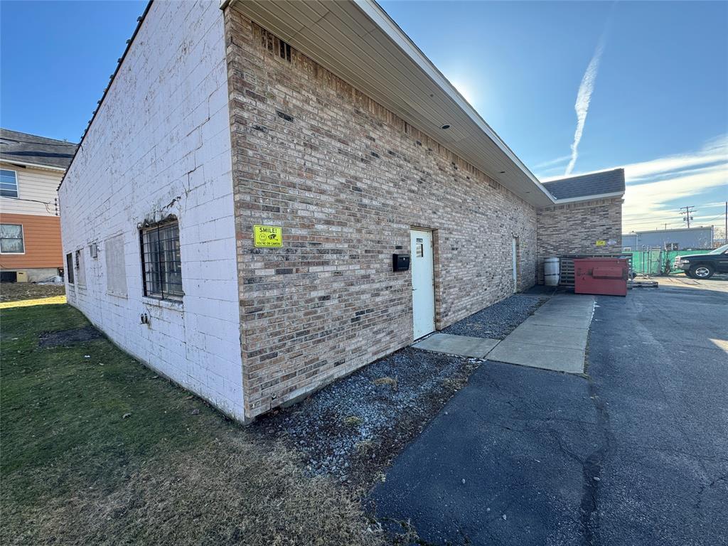 46 Hall St, Binghamton, NY à vendre Photo principale– Image 1 sur 13