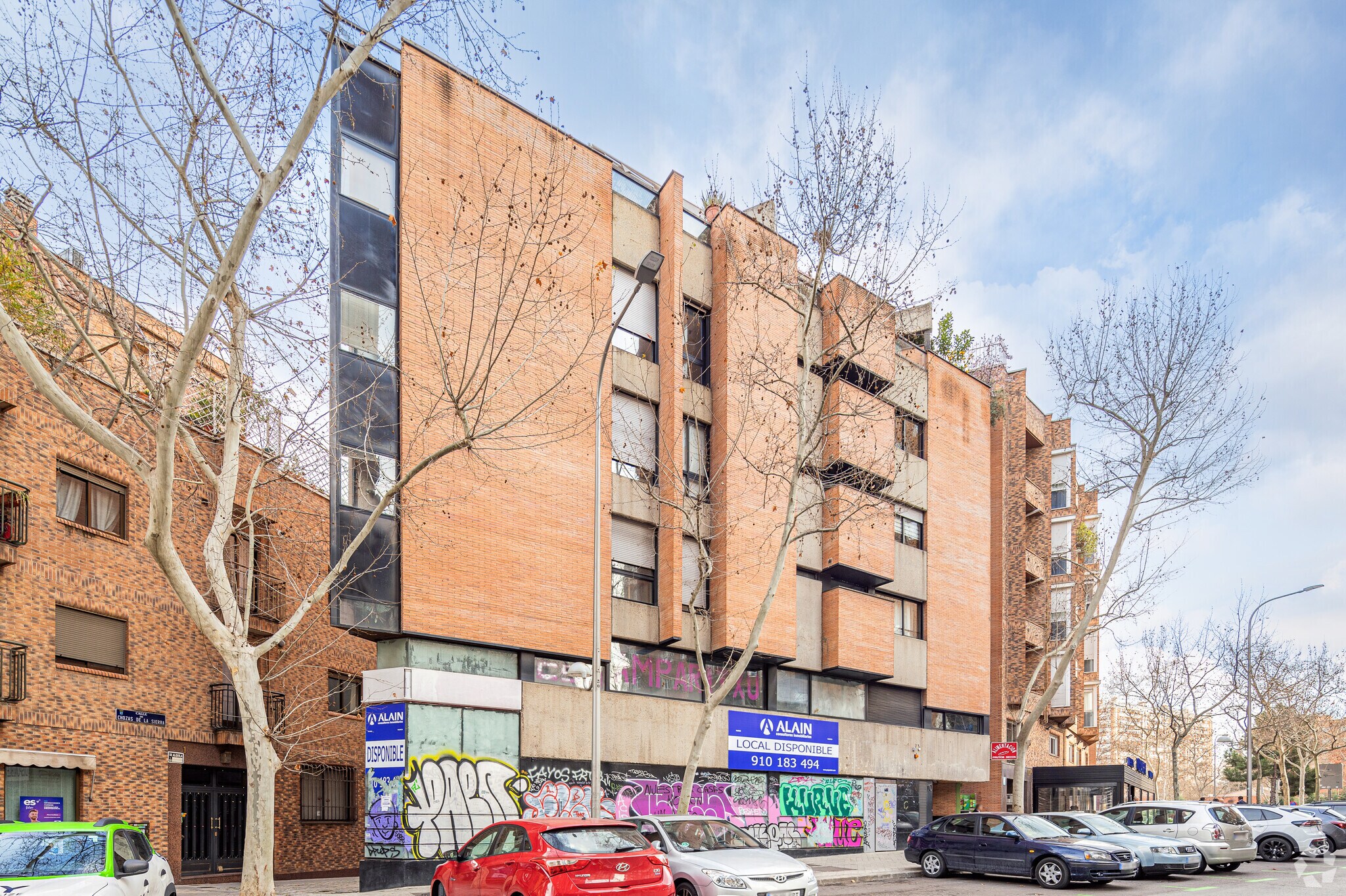 Immeuble residentiel dans Madrid, Madrid à vendre Photo principale– Image 1 sur 6