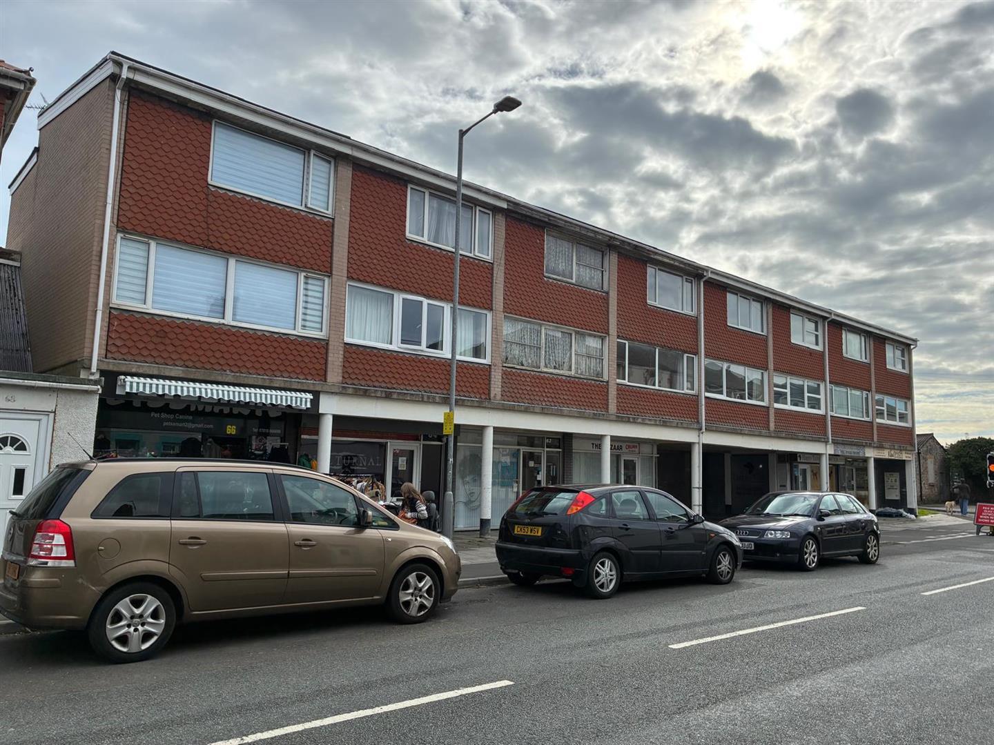 56-66 New Rd, Porthcawl à vendre Photo principale– Image 1 sur 8