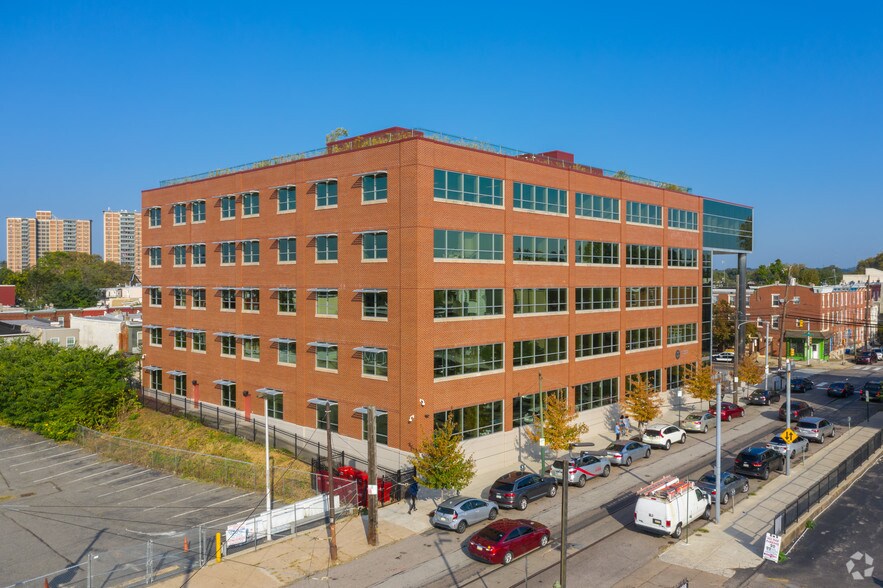 30 N 41st St, Philadelphia, PA à louer - Photo de l’immeuble – Image 2 sur 3