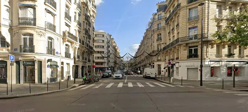 Local commercial dans Paris à louer - Photo de l’immeuble – Image 2 sur 4