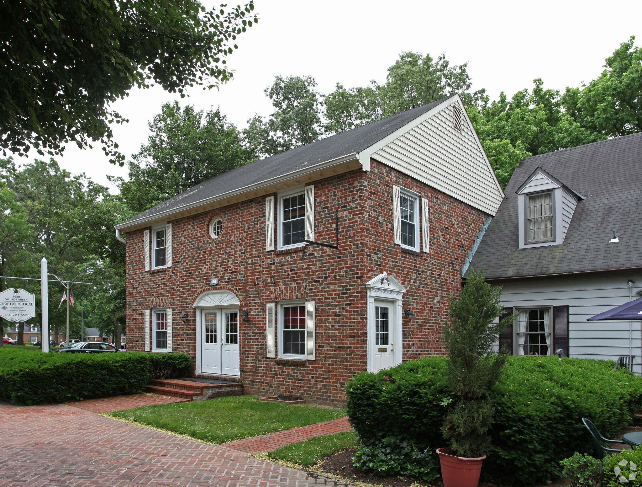1680 Village Green, Crofton, MD à louer Photo de l’immeuble– Image 1 sur 13