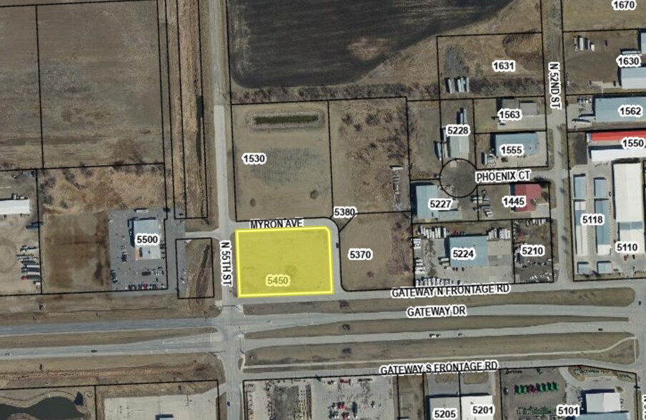 5450 Gateway Dr, Grand Forks, ND à vendre - Photo de l’immeuble – Image 1 sur 5