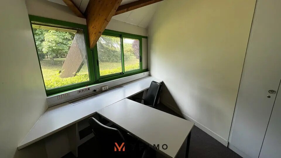 Bureau dans SAINT-OUEN-L'AUMONE à louer - Photo de l’immeuble – Image 3 sur 10