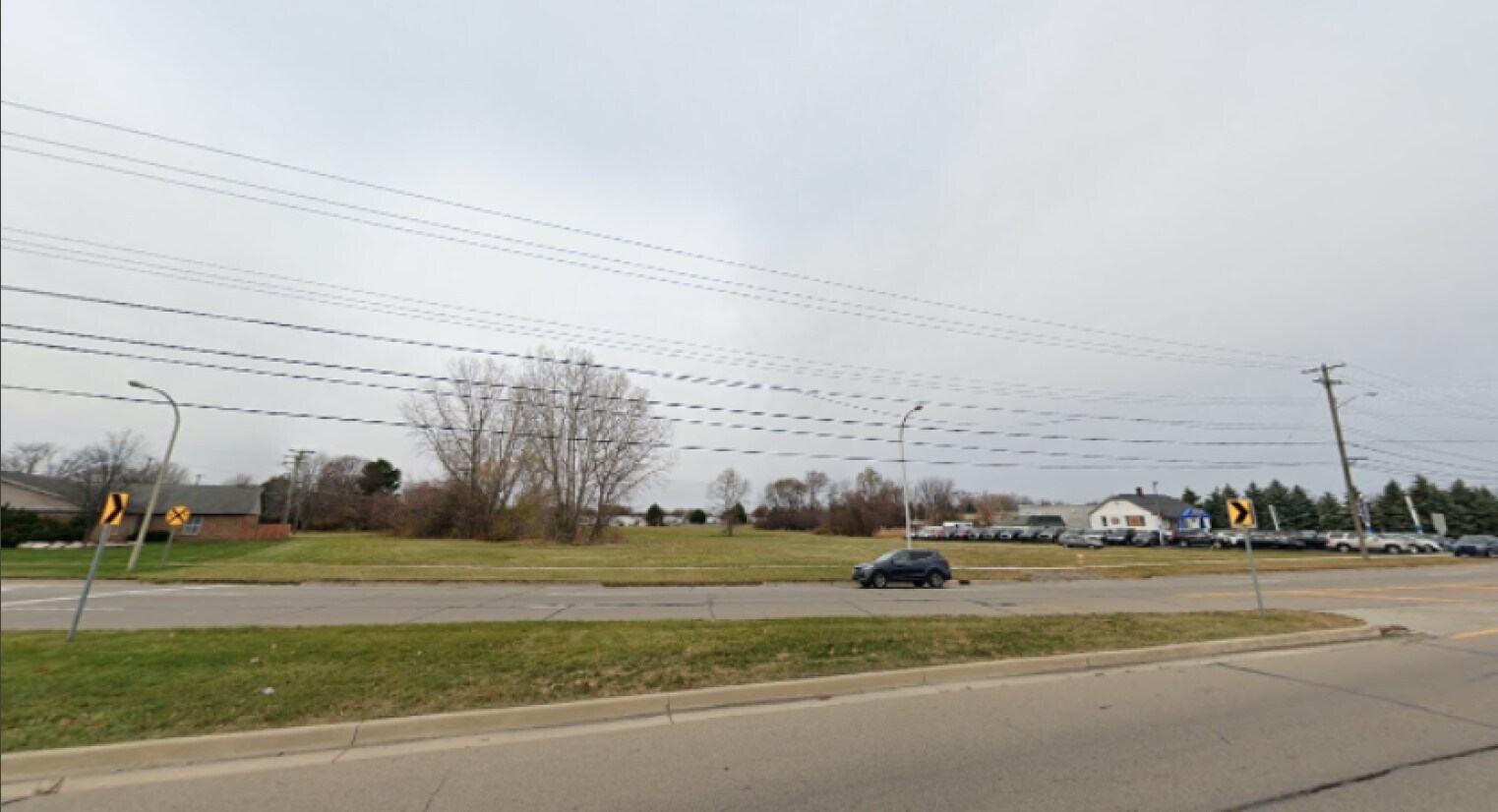 43315 N Gratiot ave, Clinton Township, MI à vendre Photo principale– Image 1 sur 3