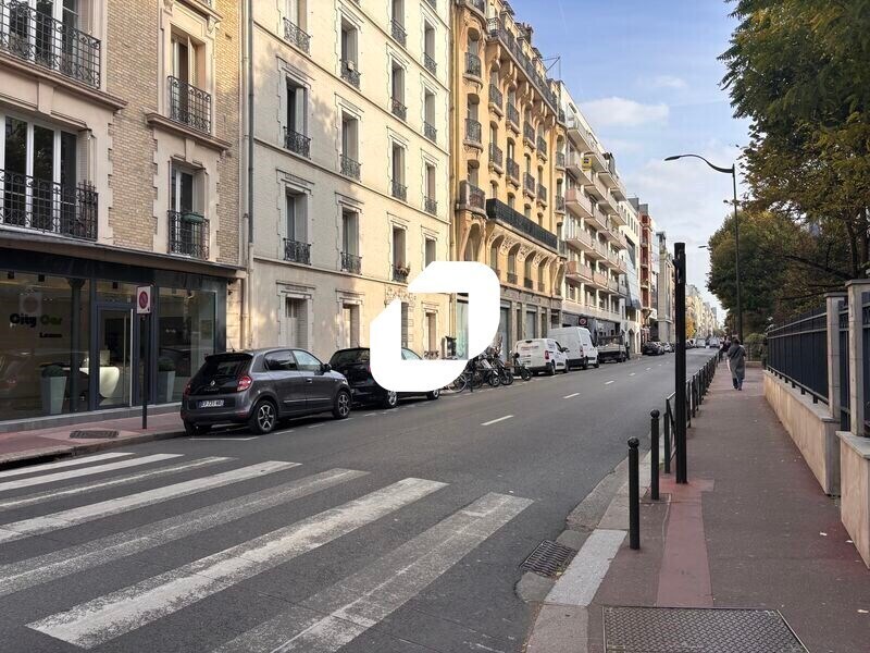 Local commercial dans Levallois-Perret à louer Photo de l’immeuble– Image 1 sur 2